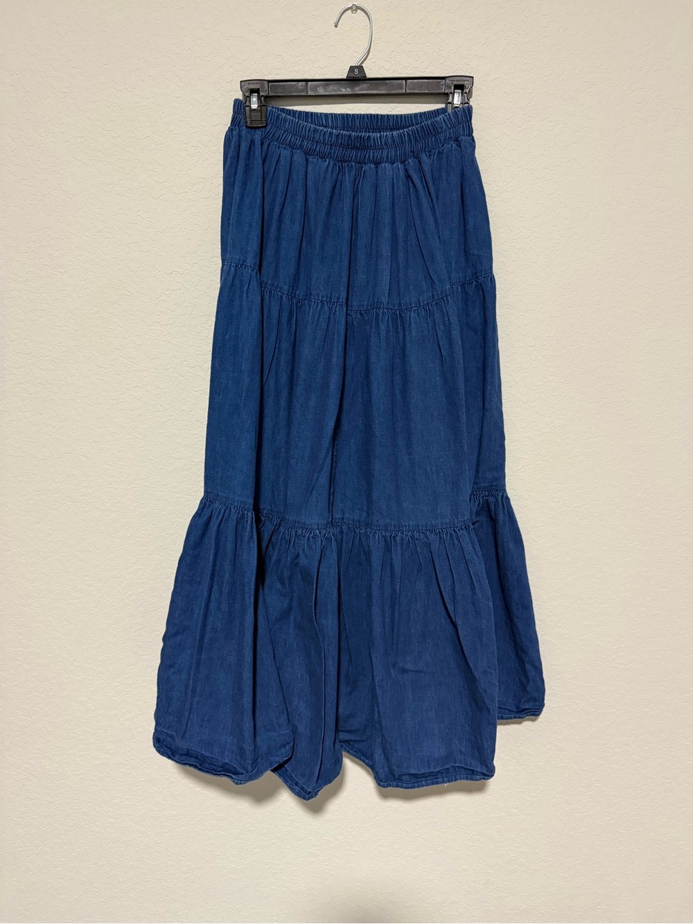 Vintage Tiered Maxi Skirt with Elastic Waist - Blue